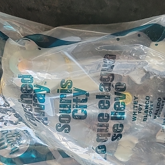 2006 McDonald's Happy Meal Flushed Away Whitey toy #6 - Picture 2 of 4